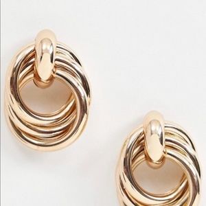 Earrings gold